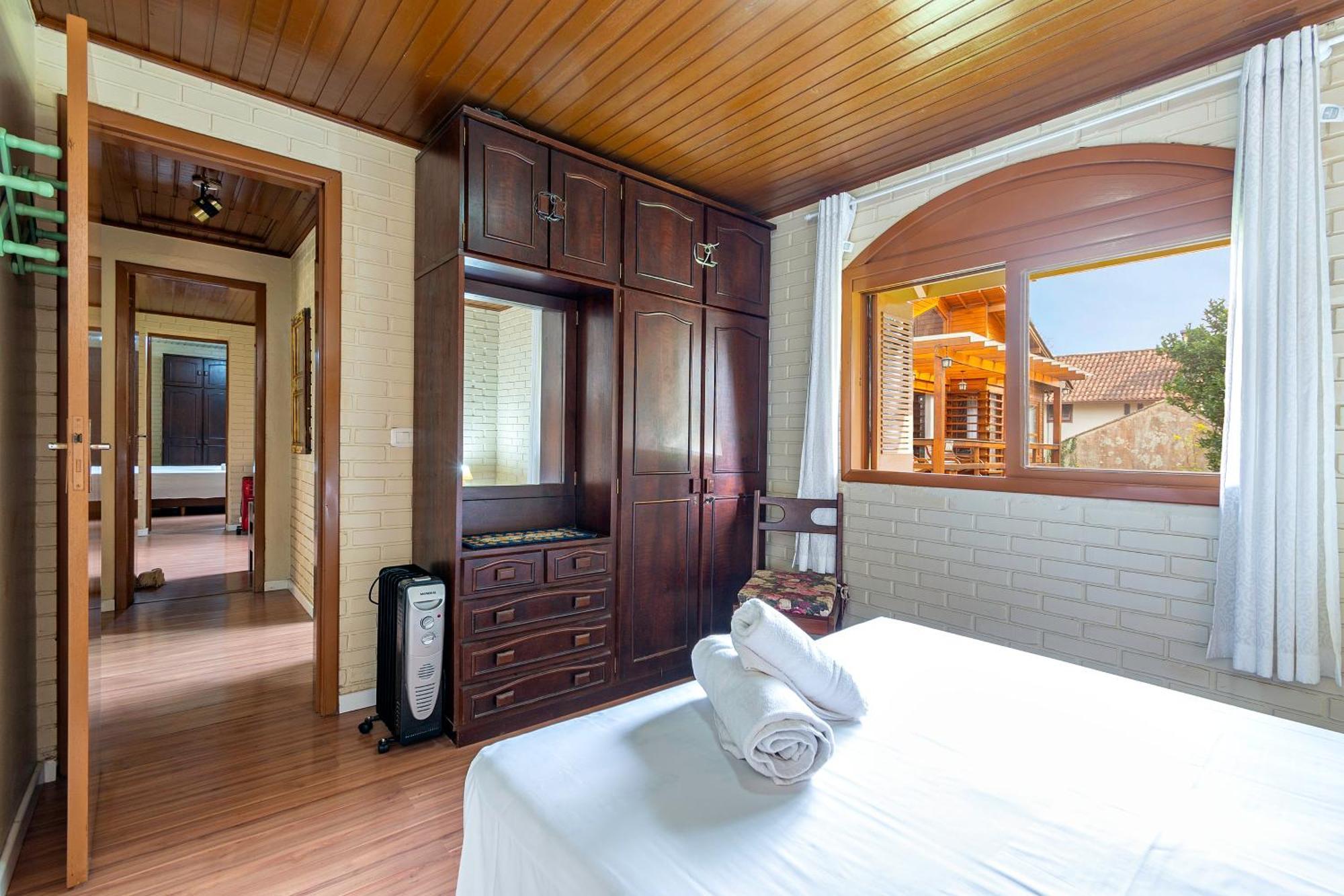 Linda Casa 5 Quartos No Lago Negro Villa Gramado Eksteriør billede