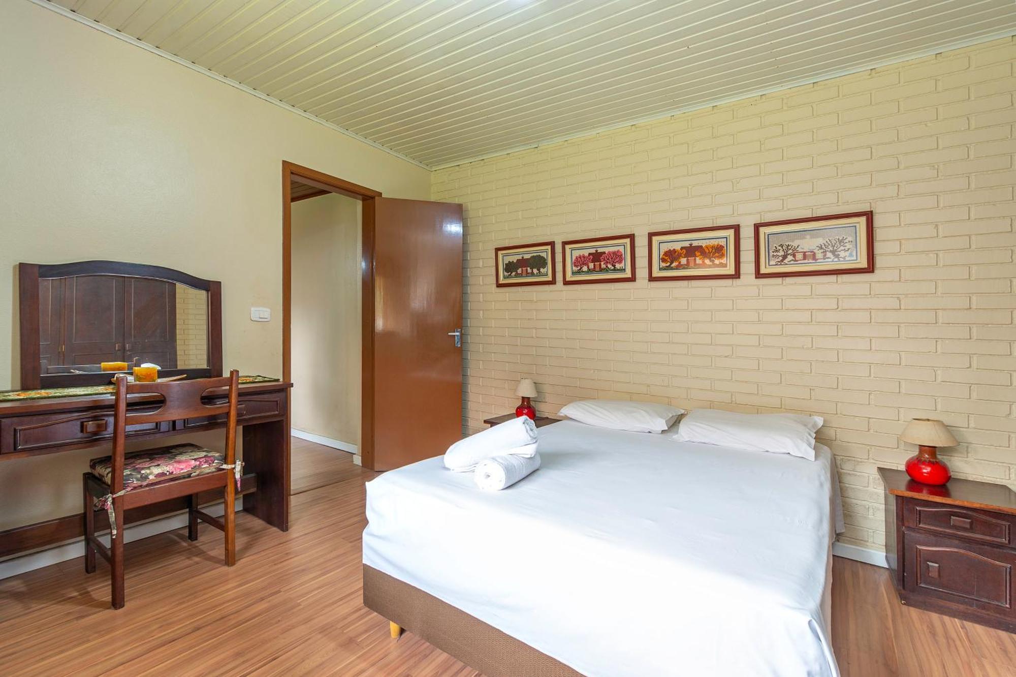 Linda Casa 5 Quartos No Lago Negro Villa Gramado Eksteriør billede